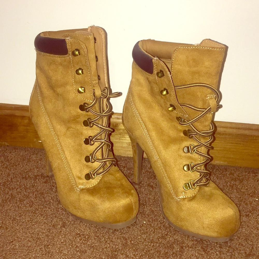 Ankle high boots
